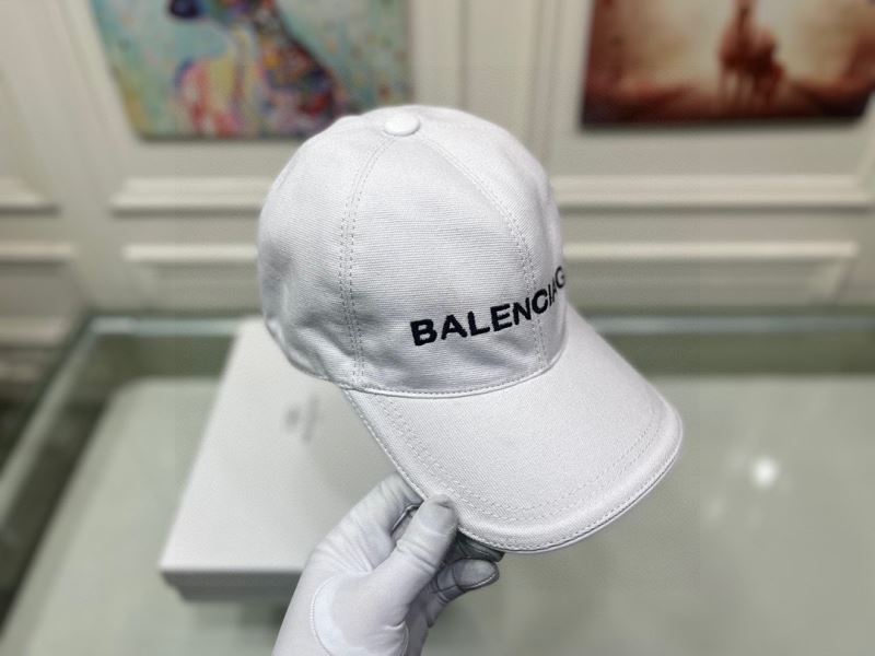 BALENCIAGA